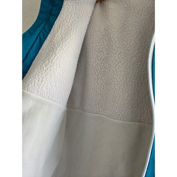 The North Face Girl's Warm Storm Rain Jacket - Picture 7 of 10